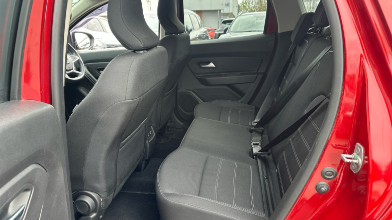 Dacia Duster 1.3 TCe 130 Prestige 5dr Petrol Estate